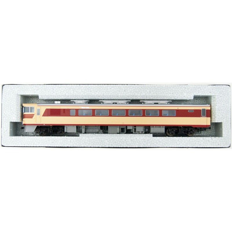 Kato 1-607-1 Passenger Car KIHA 82 (HO scale)