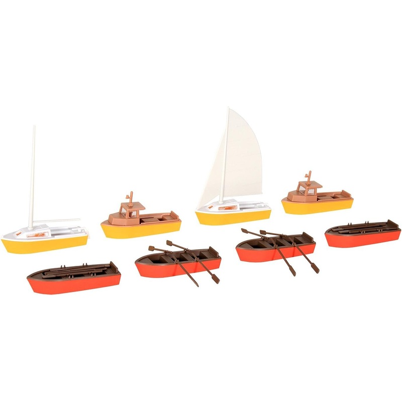 Assorted Boat Kits (8)