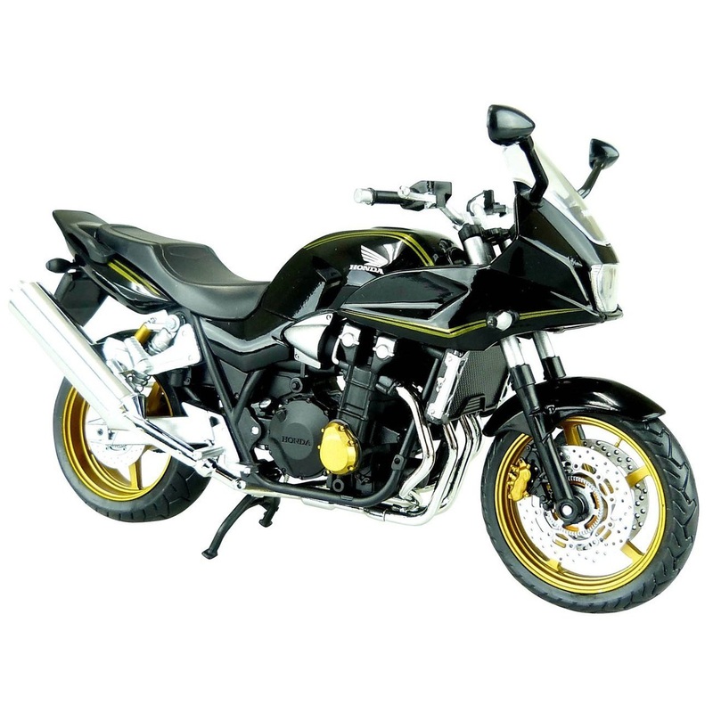 Aoshima Skynet 95348 Honda CB1300 Super Bold’or (Black) 1/12 Scale