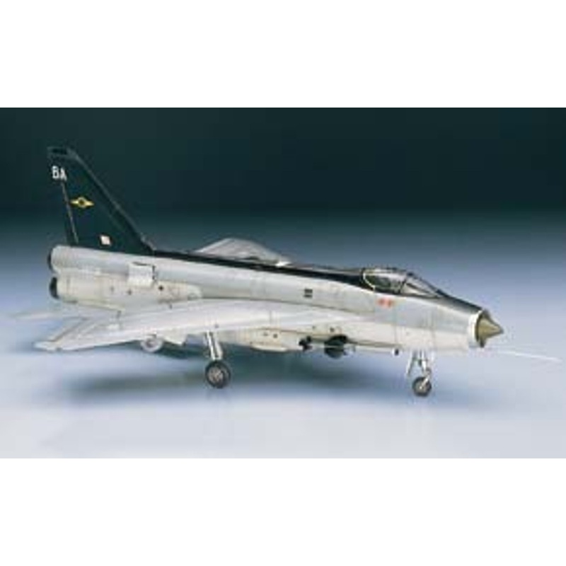 Hasegawa B15 Lightning F Mk.6 1/72 Scale Kit