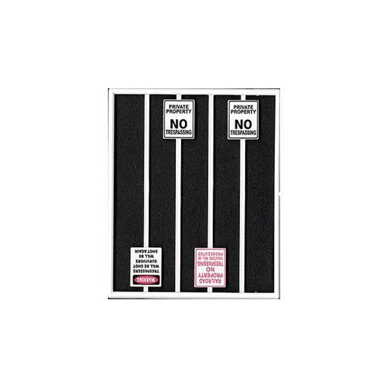O No Trespassing Signs 8pcs