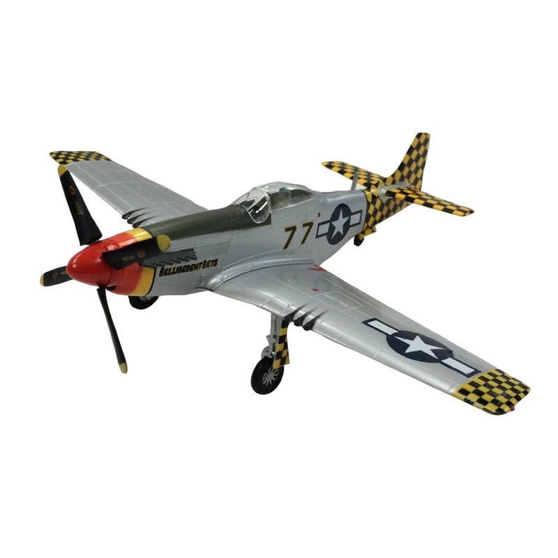 Doyusha 500392 North American P-51 Mustang 1/72 Scale Pre-painted