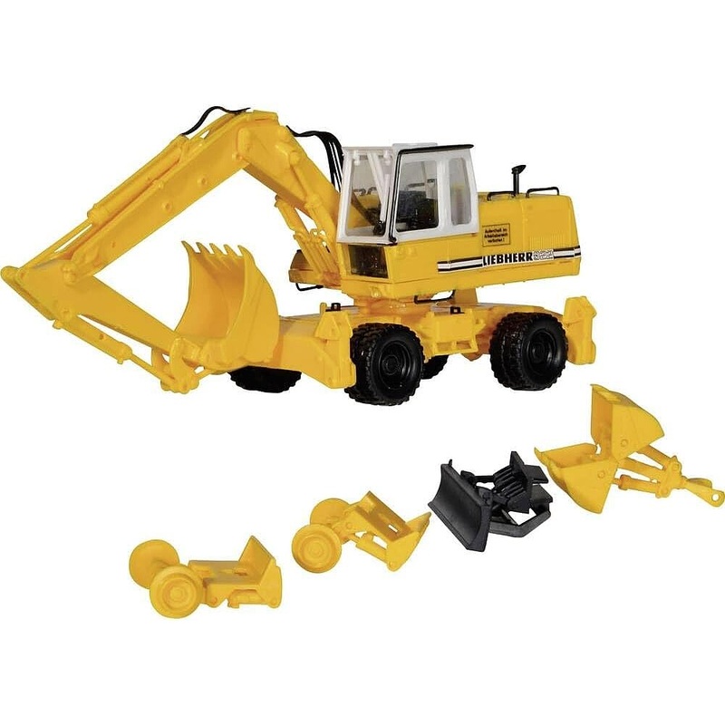 Liebherr 922 Excavator w/ Attachments