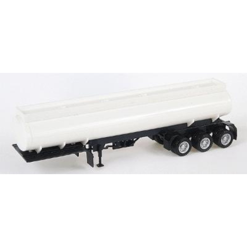 Tri-Axle Elliptical Tank Trailer – Undecorated