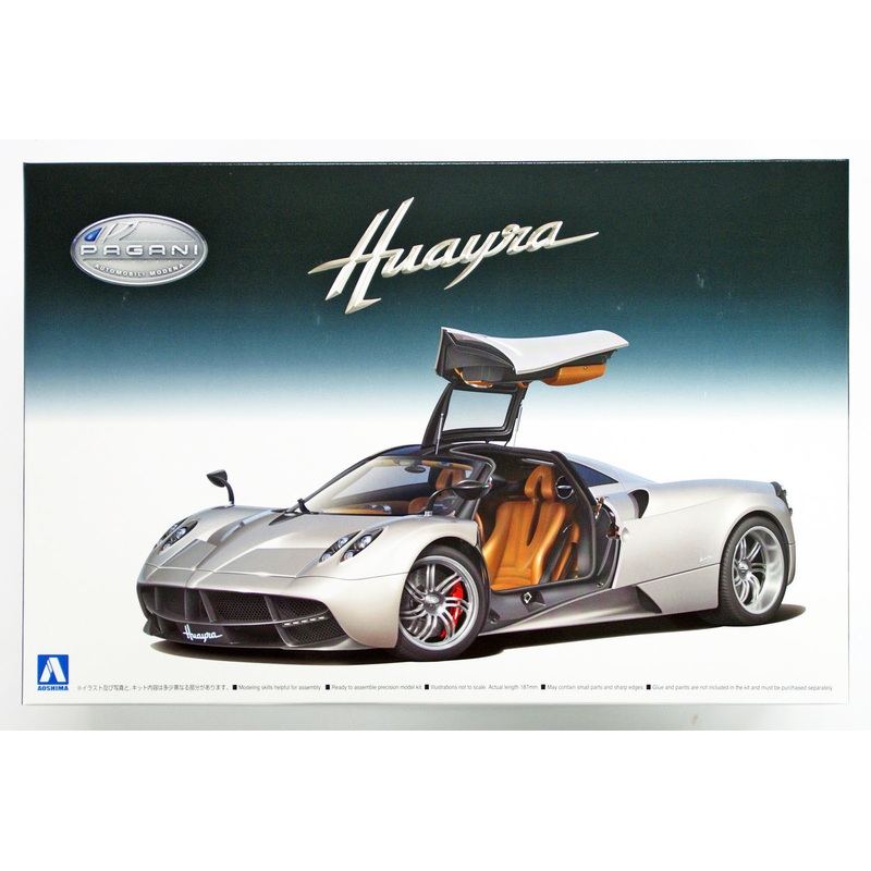 Aoshima 10907 Pagani Huayra 1/24 Scale Kit