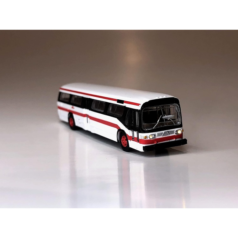 N Fishbowl Bus Toronto (Late)