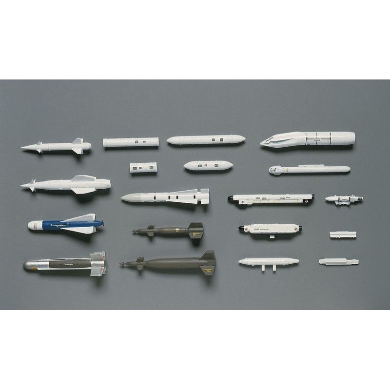 Hasegawa X48-2 AIRCRAFT WEAPONS B U.S. BOMBS 1/48 scale kit