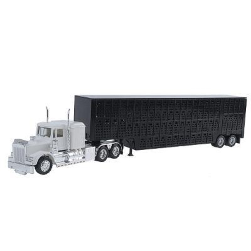 Kenworth W-900 w/Skirted Chassis