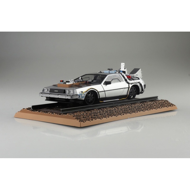 Aoshima Movie Mecha 1/24 Back To The Future Part III Time Machine Railroad Plastic Model