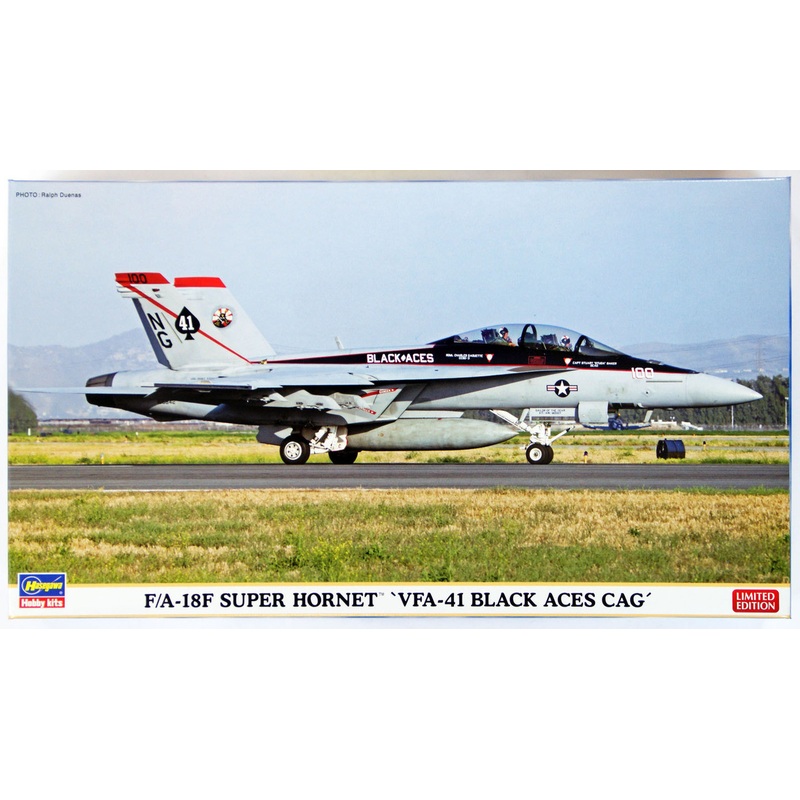 Hasegawa 02101 F/A-18F Super Hornet VFA-41 Black Aces Cag 1/72 Scale Kit