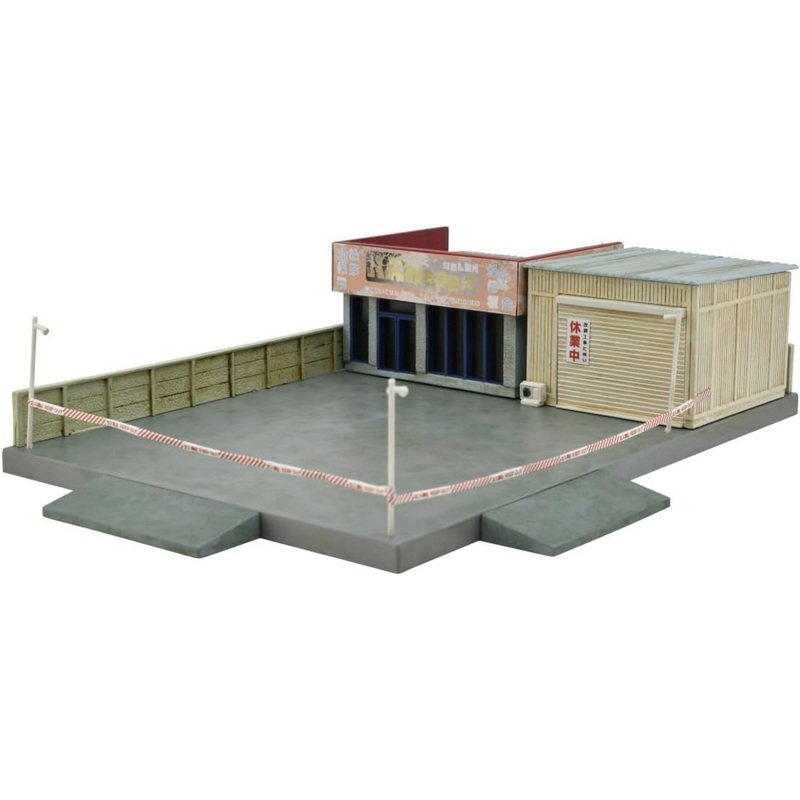 Tomytec (Building 043-3) Closed Car Repair Shop (N scale)