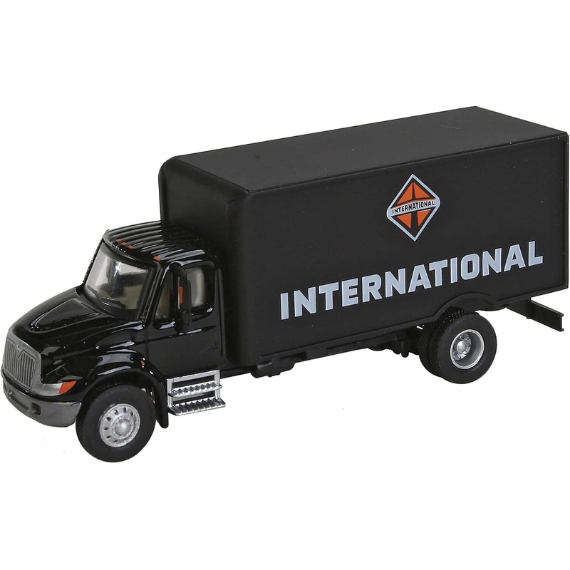 International 4300 Single-Axle Box Truck