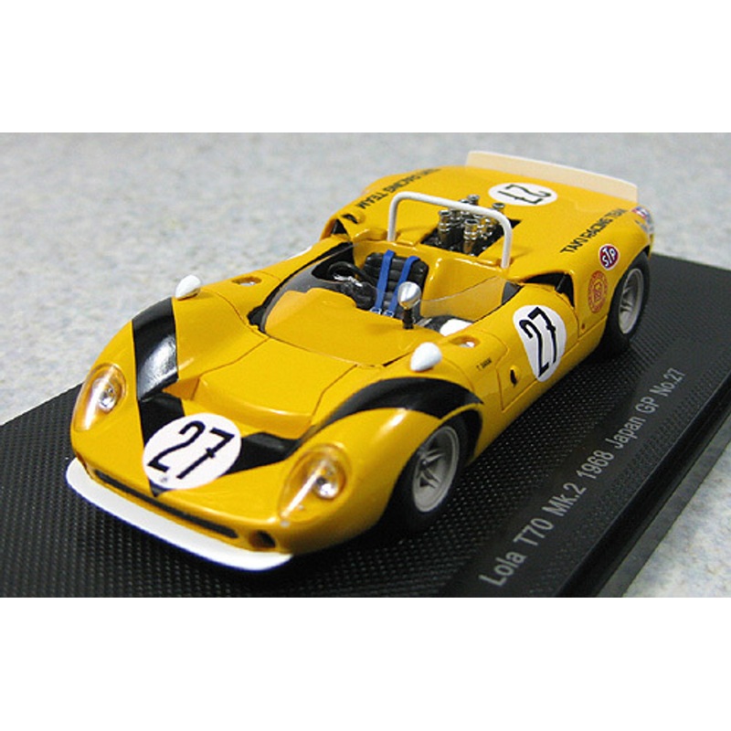 Ebbro 44274 Lola T70 Mk.2 1968 Japanese GP No.27 (Yellow/Black) 1/43 Scale