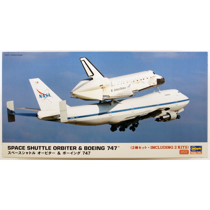 Hasegawa 10680 Space Shuttle Orbiter & Boeing 747 1/200 Scale Kit