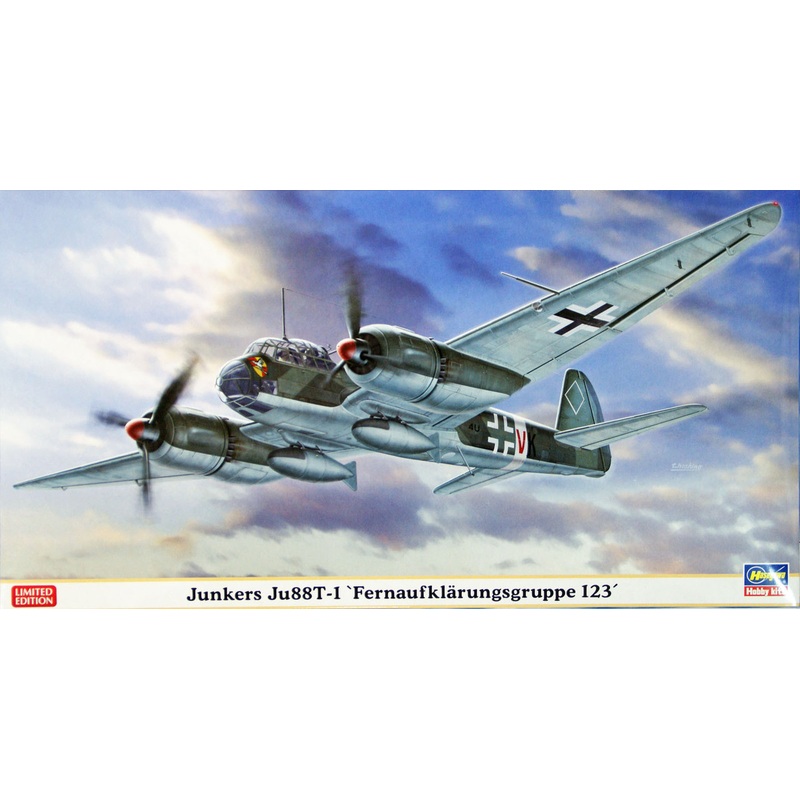 Hasegawa 02073 Junkers Ju88-1 Fernaufklarungsgruppe 123 1/72 Scale Kit