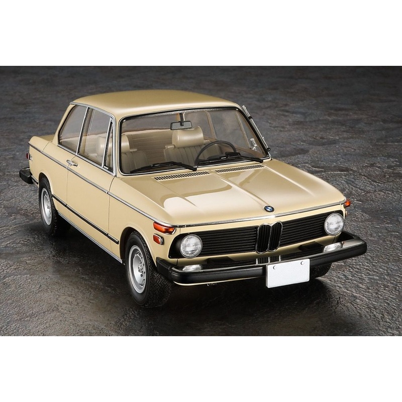 Hasegawa 1/24 BMW 2002 tii Late Model w/Big Bumper Plastic Model
