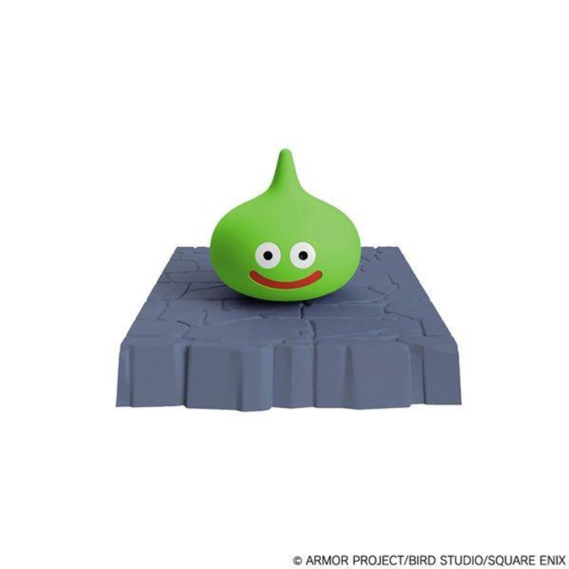 Square Enix Dragon Quest: Plastic Model Kit Series – Lime Slime with Dungeon Base