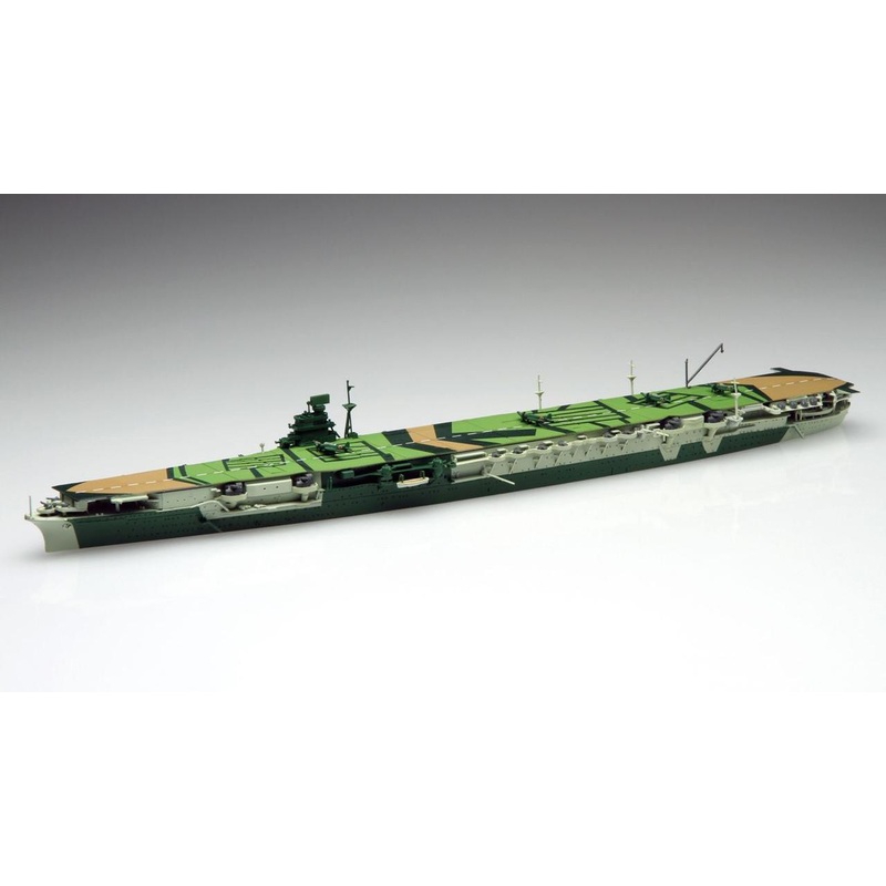 Fujimi 1/700 Japanese Navy Aircraft Carrier Zuikaku 1944 (with Etched Parts) Plastic Model