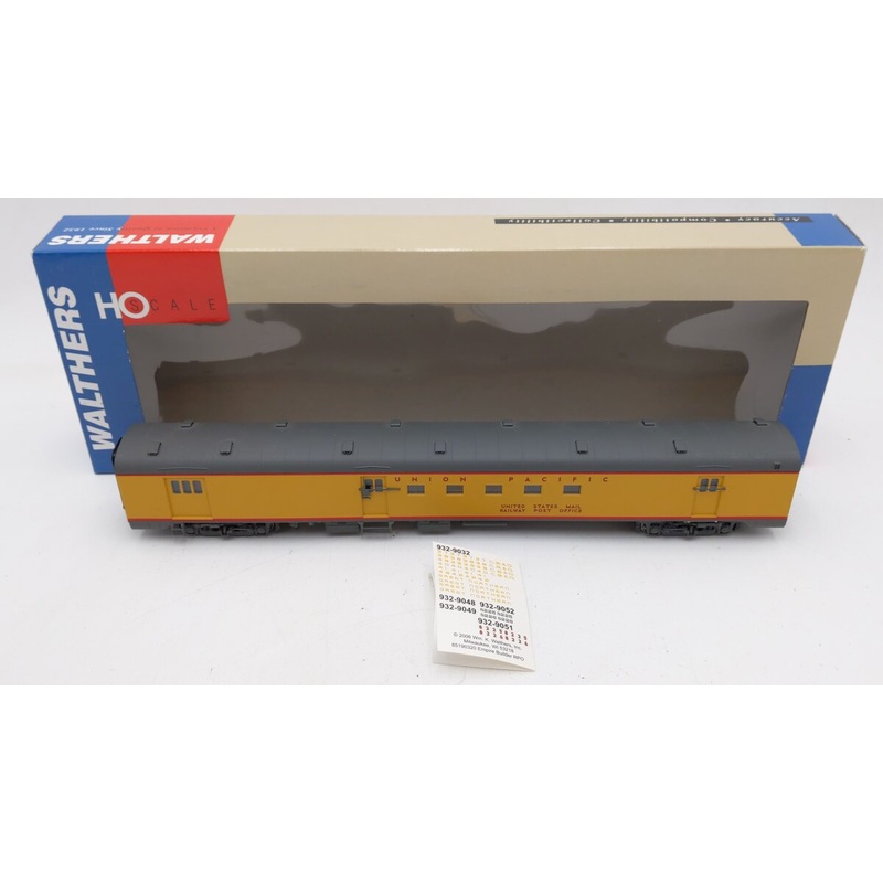 Walthers 932-9051 HO Scale Union Pacific AC&F Baggage-Mail Passenger Car EX/Box
