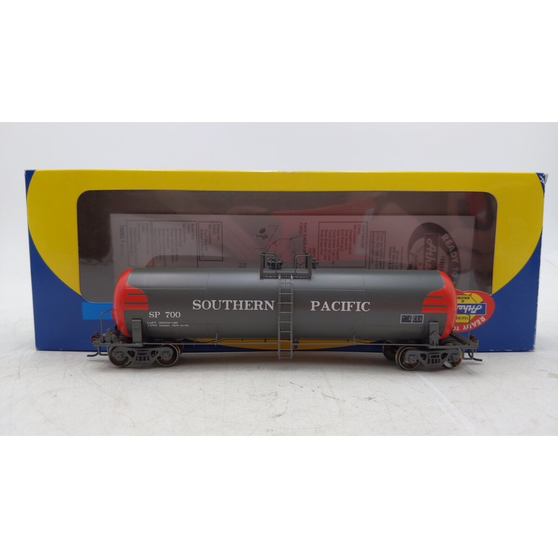 Athearn 73936 HO Scale SP/Fuel Tender RTR RTC 20,900-Gallon Tank Car #700 LN/Box