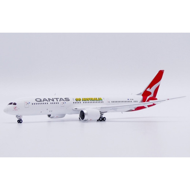 JC Wings XX40317A 1/400 Qantas Boeing 787-9 Dreamliner Go Australia Reg: VH-ZNH Flaps Down With Antenna
