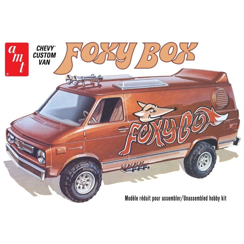 AMT 1265 1/25 1975 Chevy Van Foxy Box