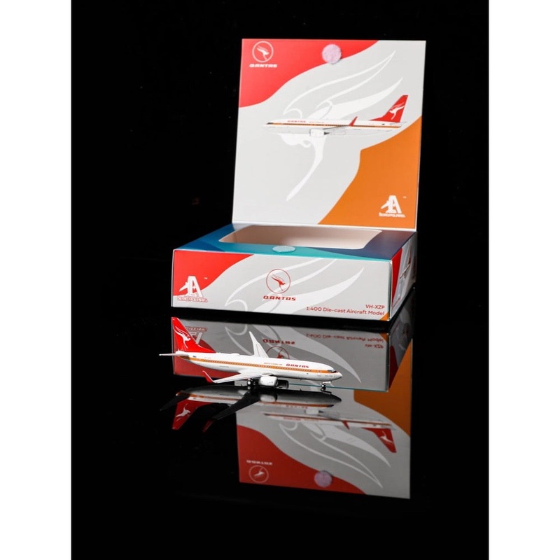 Aero Polaris HA7380012 1/400 Qantas Boeing 737-800 VH-XZP ‘Retro Roo’