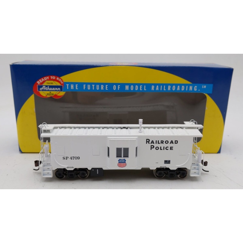 Athearn 74666 HO Union Pacific Bay Window Caboose #4709 LN/Box