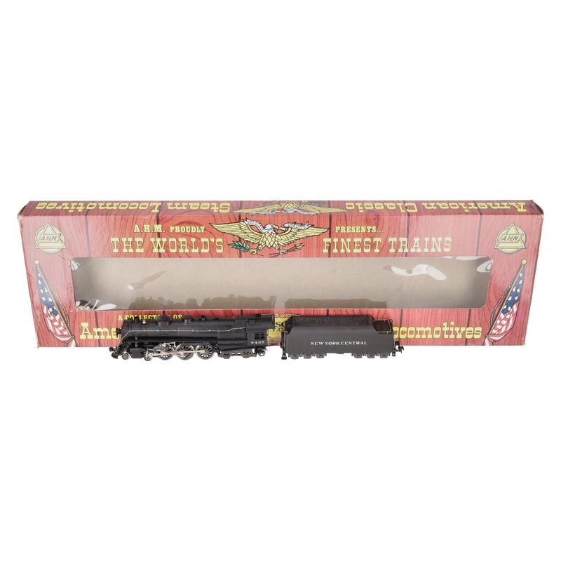 AHM 5096 HO NYC 4-6-4 Hudson Steam Locomotive & Tender #5405 EX/Box
