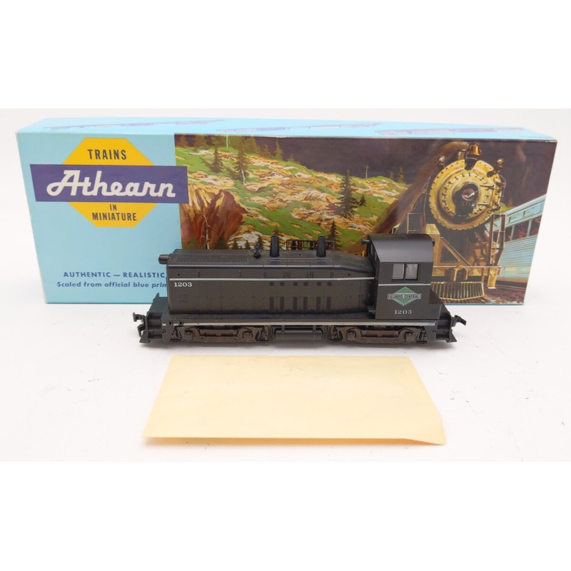 Athearn 4003 HO Scale Illinois Central SW-7 Diesel Locomotive #1203 EX/Box