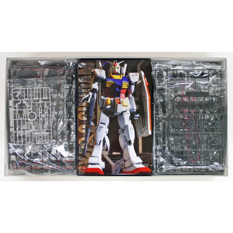 Bandai PG 606255 Gundam RX-78-2 Gundam 1/60 Scale Kit