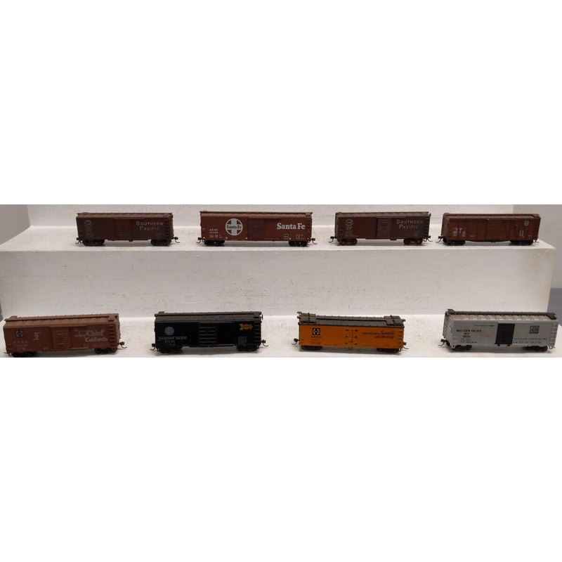 Accurail & Other Assorted O Scale Boxcars & Refrigerator Cars [8] VG