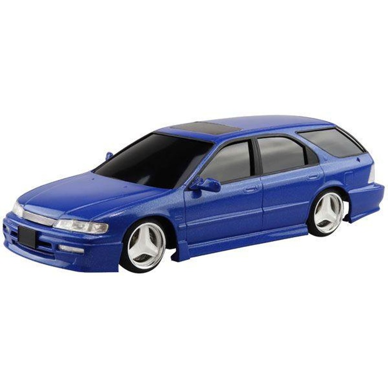 Aoshima The Tuned Car No.94 1/24 CF2 Accord Wagon Smoothing Style ’96 (Honda) Plastic Model
