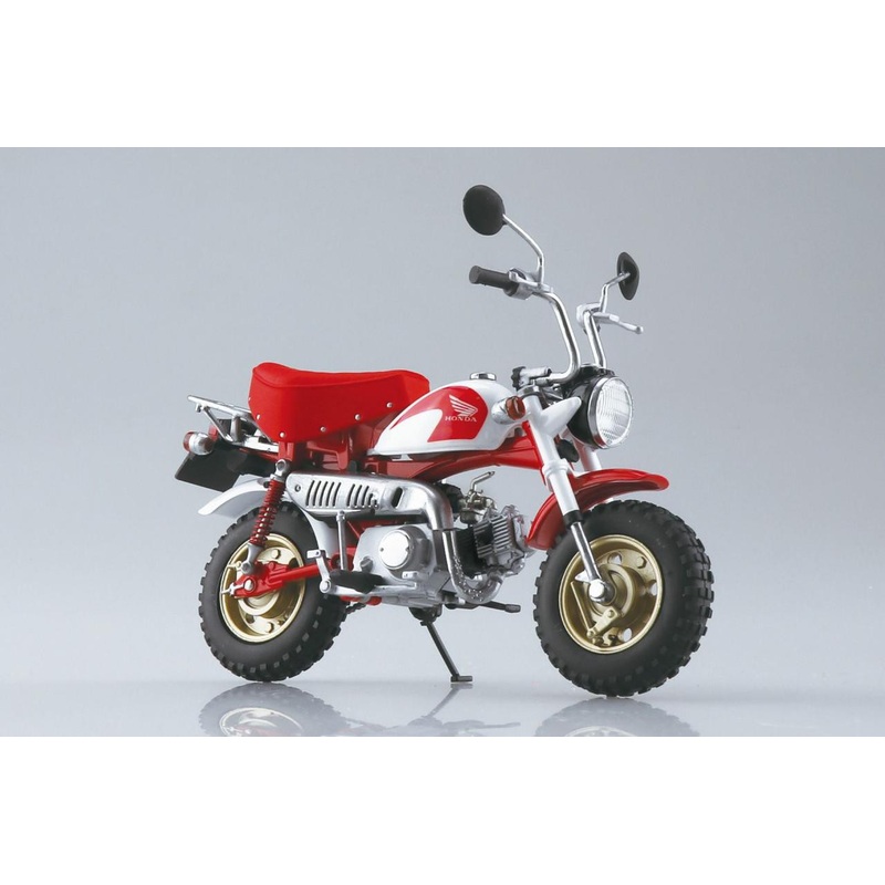 Aoshima SKYNET 1/12 Honda Monkey Special Shasta White x Candy Alamoana Red Finished Model